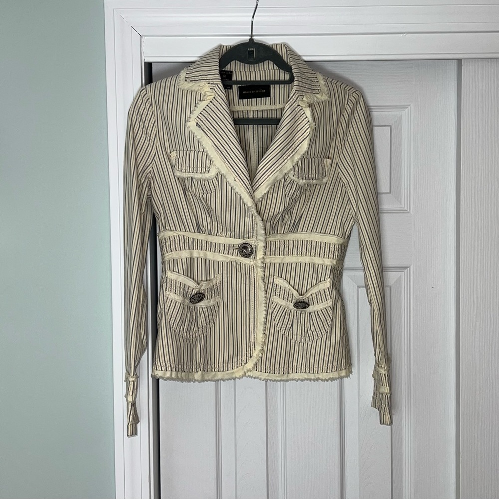 House of Dereon Striped Cream and Blue Blazer Sz Md